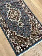 Load image into Gallery viewer, Indian Mahi [Wool + Sillk] - 2'0” X 6'3”
