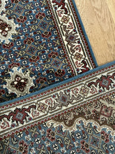 Load image into Gallery viewer, Indian Mahi [Wool + Sillk] - 2'0” X 6'3”
