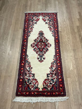 Load image into Gallery viewer, Persian Sarouk - 2'6” X 6'7”
