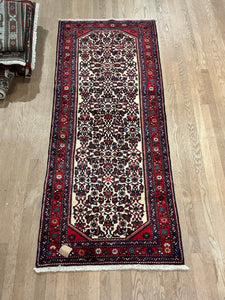 Persian Sarouk - 2'8” X 6'8”
