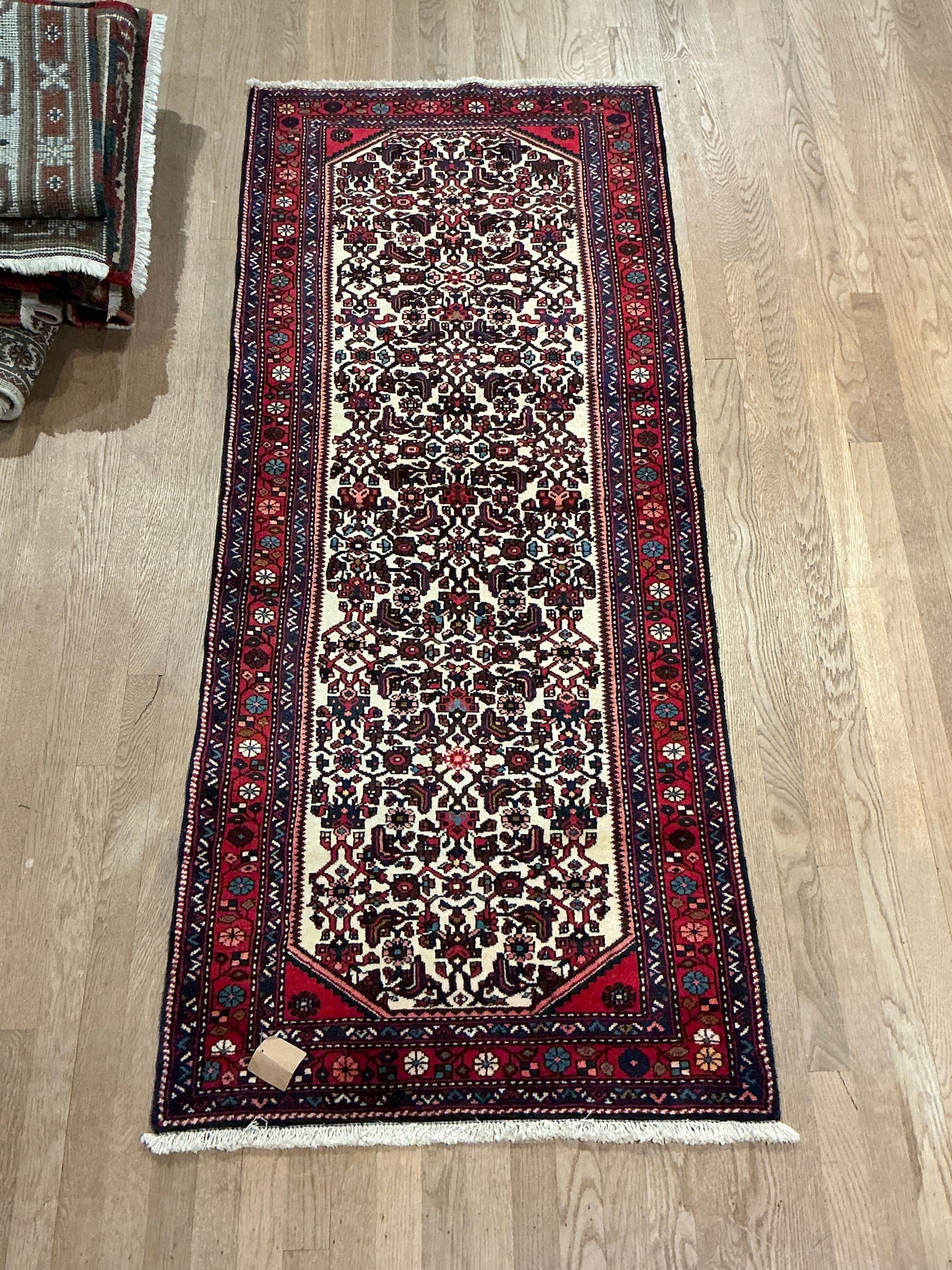 Persian Sarouk - 2'8” X 6'8”