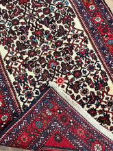 Load image into Gallery viewer, Persian Sarouk - 2&#39;8” X 6&#39;8”
