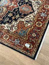 Load image into Gallery viewer, Indian Heriz - 4&#39;0” X 6&#39;0”
