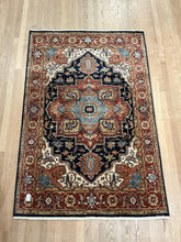 Load image into Gallery viewer, Indian Heriz - 4&#39;0” X 6&#39;0”
