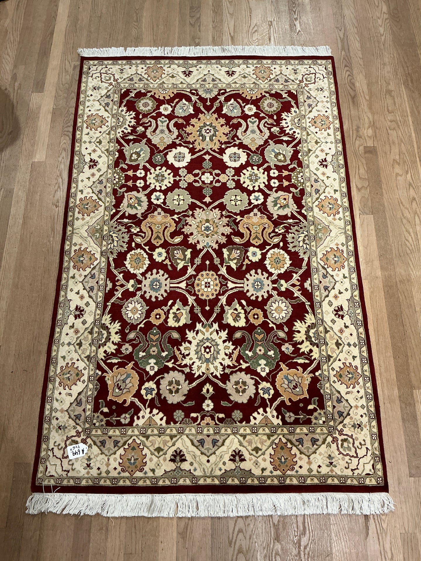 Pakistani Sarouk - 4'0” X 6'5”