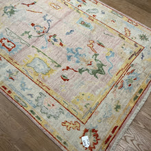 Load image into Gallery viewer, Turkish Oushak - 4&#39;0” X 6&#39;1”

