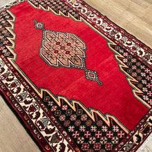 Load image into Gallery viewer, Persian Hamadan - 4&#39;1” X 6&#39;4”
