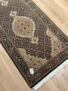 Indian Mahi [Wool + Sillk] - 2'1” X 6'1”
