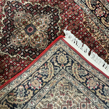 Load image into Gallery viewer, Indian Mahi [Wool + Sillk] - 3'1” X 5'4”
