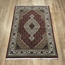 Load image into Gallery viewer, Indian Mahi [Wool + Sillk] - 4'0” X 6'1”
