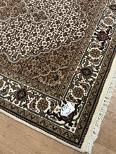 Load image into Gallery viewer, Indian Mahi [Wool + Sillk] - 4&#39;0” X 6&#39;2”
