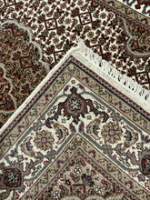 Load image into Gallery viewer, Indian Mahi [Wool + Sillk] - 4&#39;0” X 6&#39;2”
