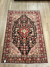 Load image into Gallery viewer, Persian Sarouk - 4&#39;3” X 6&#39;6”
