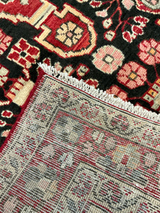 Persian Sarouk - 4'3” X 6'6”