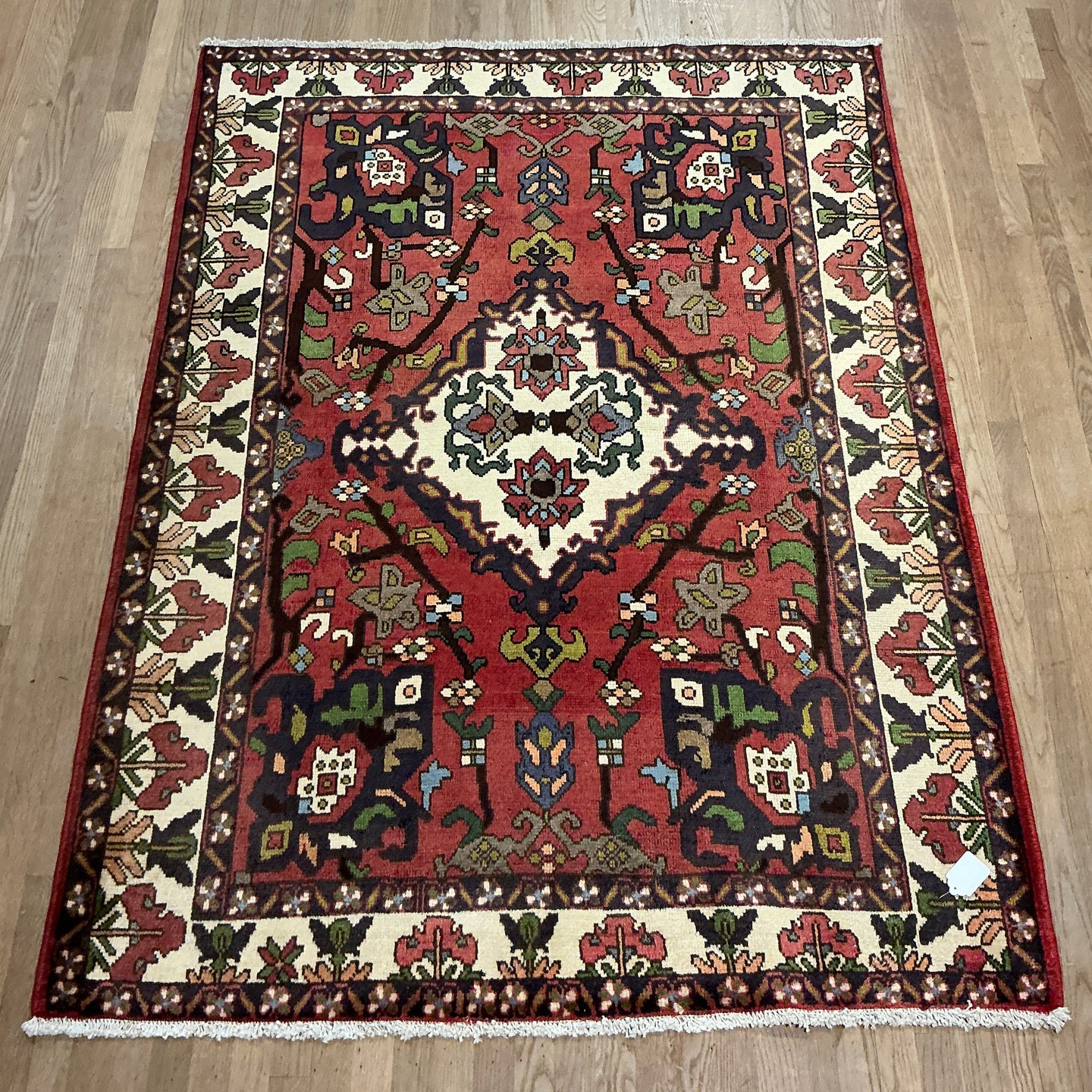 Persian Baktiari - 4'11” X 6'8”