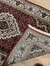 Load image into Gallery viewer, Indian Mahi [Wool + Sillk] - 2&#39;6” X 7&#39;11”
