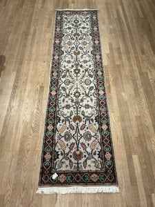 Indian Sarouk - 2'5” X 9'11”