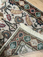 Load image into Gallery viewer, Indian Sarouk - 2&#39;5” X 9&#39;11”
