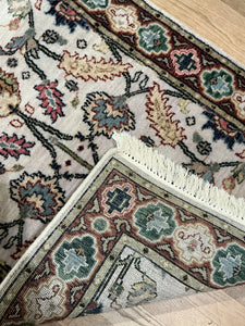 Indian Sarouk - 2'5” X 9'11”