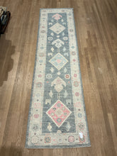 Load image into Gallery viewer, Turkish Oushak - 2&#39;7” X 10&#39;1”
