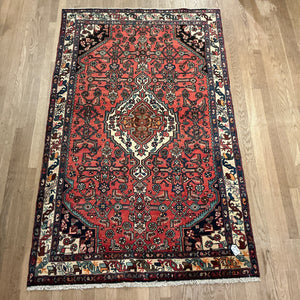 Persian Sarouk - 4'1” X 6'7”