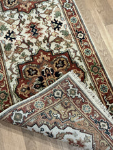 Load image into Gallery viewer, Indian Heriz - 2'6” X 10'0”
