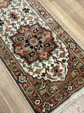 Load image into Gallery viewer, Indian Heriz - 2'6” X 9'9”
