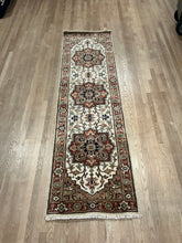 Load image into Gallery viewer, Indian Heriz - 2'7” X 9'11”
