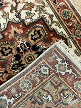 Load image into Gallery viewer, Indian Heriz - 2'7” X 9'11”
