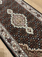Load image into Gallery viewer, Indian Mahi [Wool + Sillk] - 1&#39;11” X 10&#39;0”
