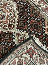 Load image into Gallery viewer, Indian Mahi [Wool + Sillk] - 2'6” X 10'3”
