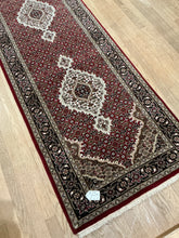 Load image into Gallery viewer, Indian Mahi [Wool + Sillk] - 2&#39;7” X 9&#39;9”
