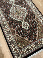 Load image into Gallery viewer, Indian Mahi [Wool + Sillk] - 2&#39;8” X 10&#39;0”
