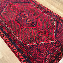 Load image into Gallery viewer, Persian Hamadan - 4&#39;6” X 7&#39;0”

