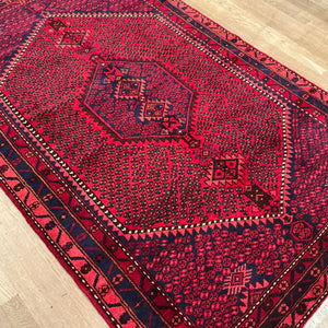 Persian Hamadan - 4'6” X 7'0”