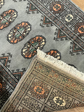 Load image into Gallery viewer, Pakistani Bukhara - 2'7” X 10'11”
