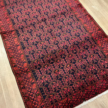 Load image into Gallery viewer, Persian Hamadan - 4'6” X 6'9”
