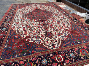 Persian Heriz -  16’0” X 26’0”