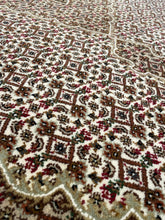 Load image into Gallery viewer, Indian Mahi [Wool + Silk] - 6x9
