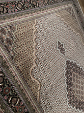 Load image into Gallery viewer, Indian Mahi [Wool + Silk] - 10x13 / 10x14
